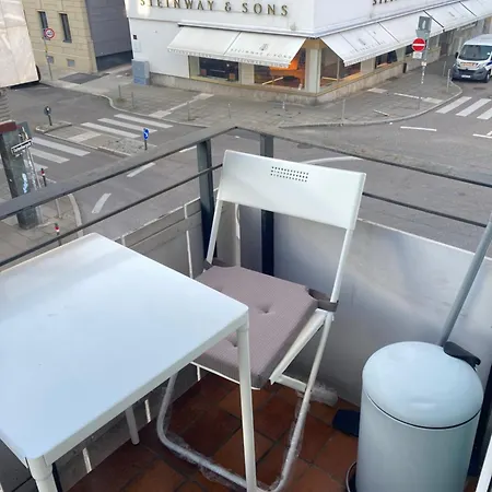 Schoene 1 Mit Balkon Am Feuersee Stuttgart