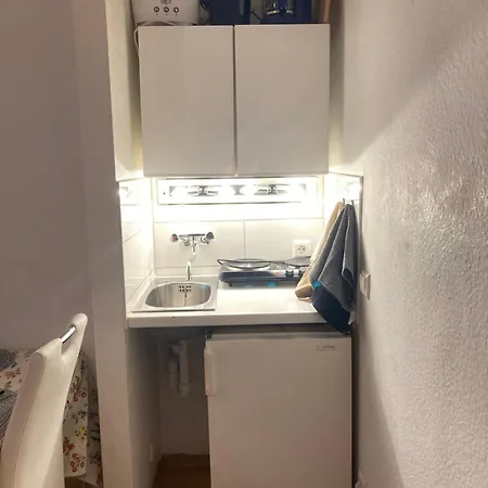 Schoene 1 Mit Balkon Am Feuersee *