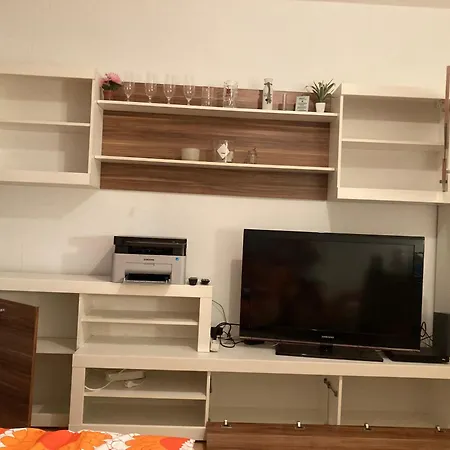 Schoene 1 Mit Balkon Am Feuersee Stoccarda
